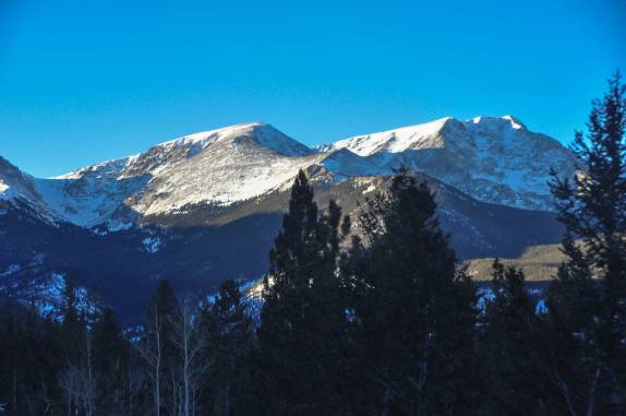 As famosas Montanhas Rochosas, no Rocky Mountains National Park, perto de Boulder, no Colorado, nos Estados Unidos